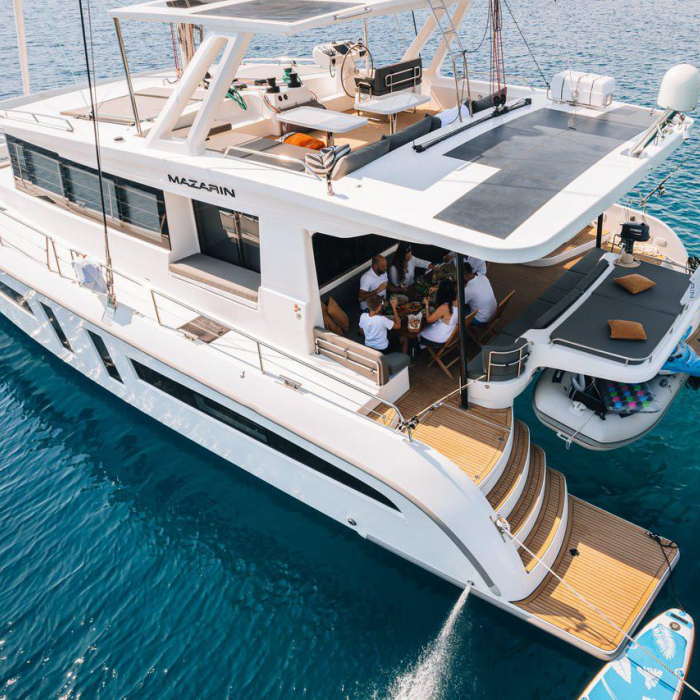 Yacht 5